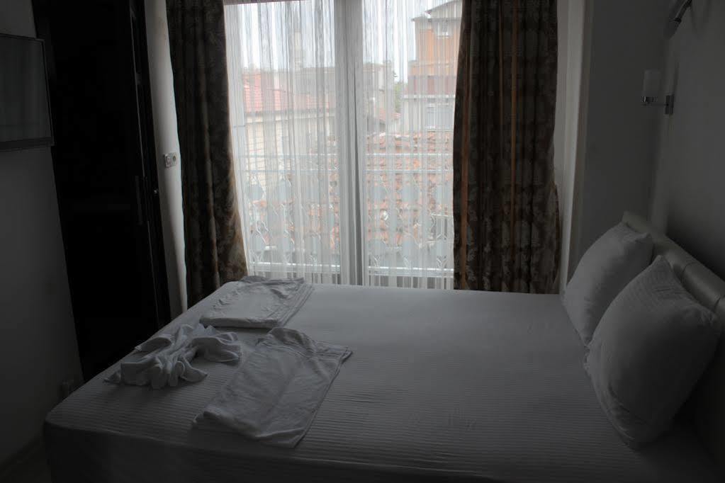 Sultanahmet Deluxe Hotel Istambul Exterior foto