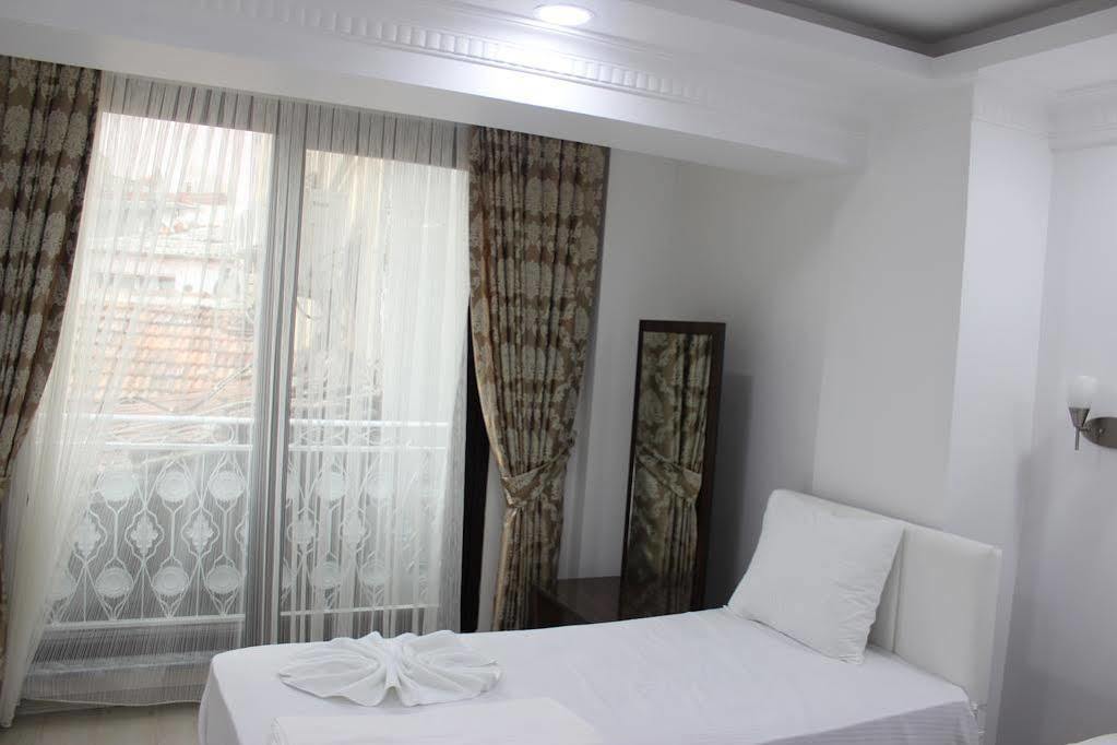 Sultanahmet Deluxe Hotel Istambul Exterior foto
