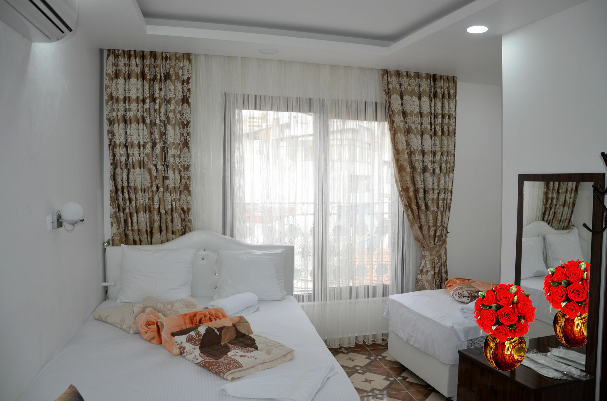 Sultanahmet Deluxe Hotel Istambul Exterior foto